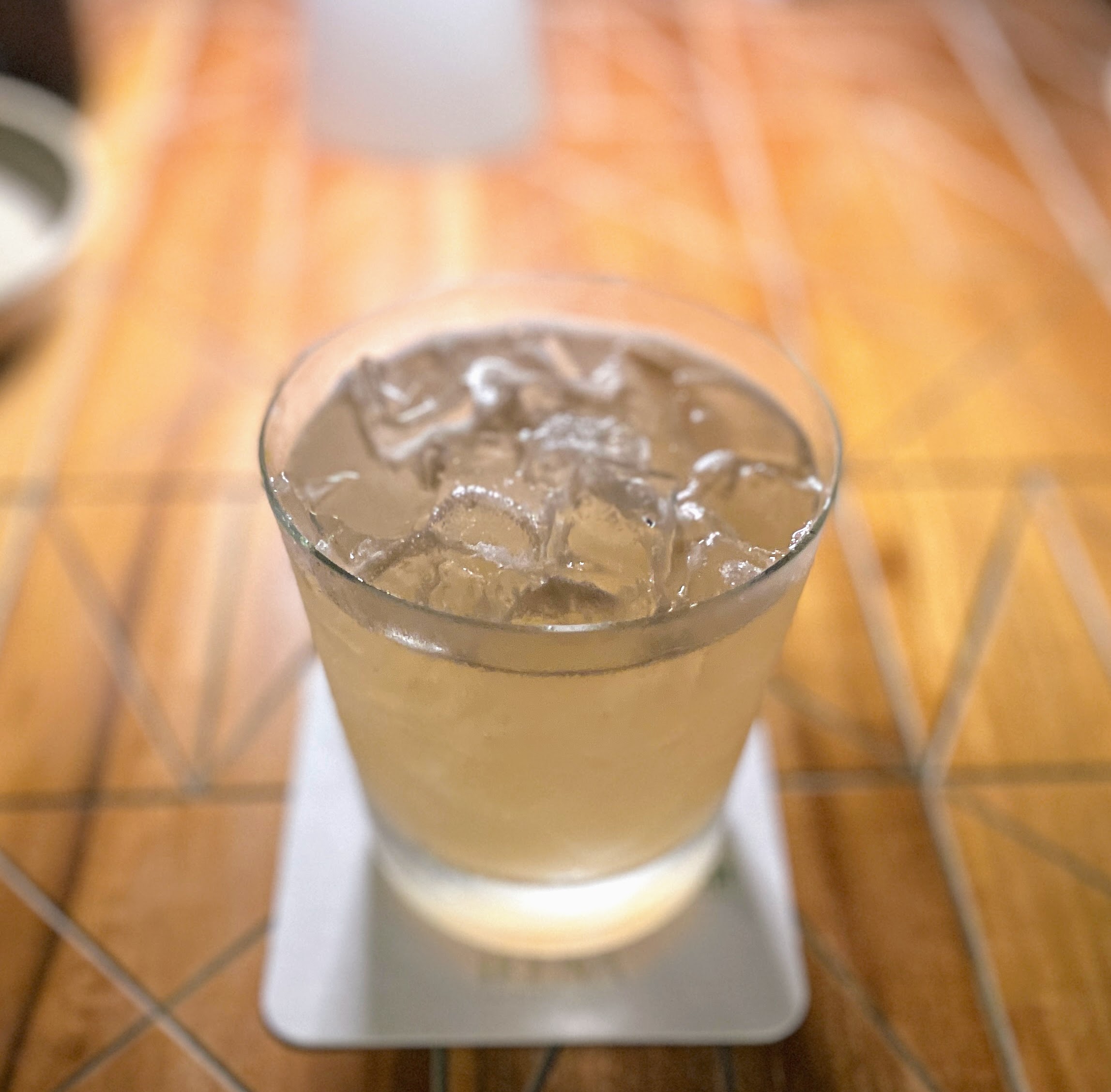 Review & Video: The Westin Hapuna Beach Resort Hawaii Calling a glass of liquid with ice on a table