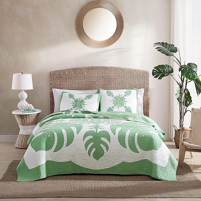 20 Best Souvenirs From Hawaii (2025) To Cherish Forever Hawaii Calling a bed with a green blanket and pillows