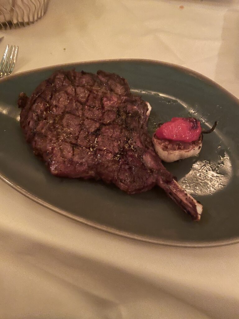 Review: Wildly Sexy Foundation Room Las Vegas Hawaii Calling a plate of food on a table