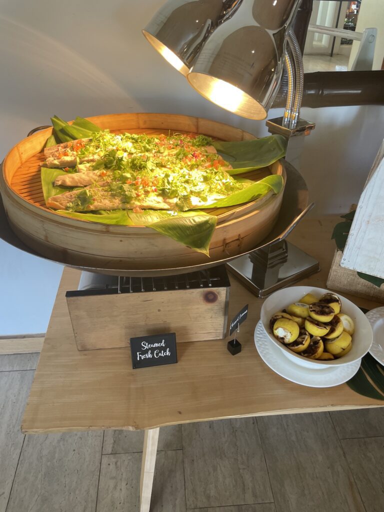 Delightful La Hiki Sunday Brunch | Four Seasons Oahu Hawaii Calling food on a tray with a lamp