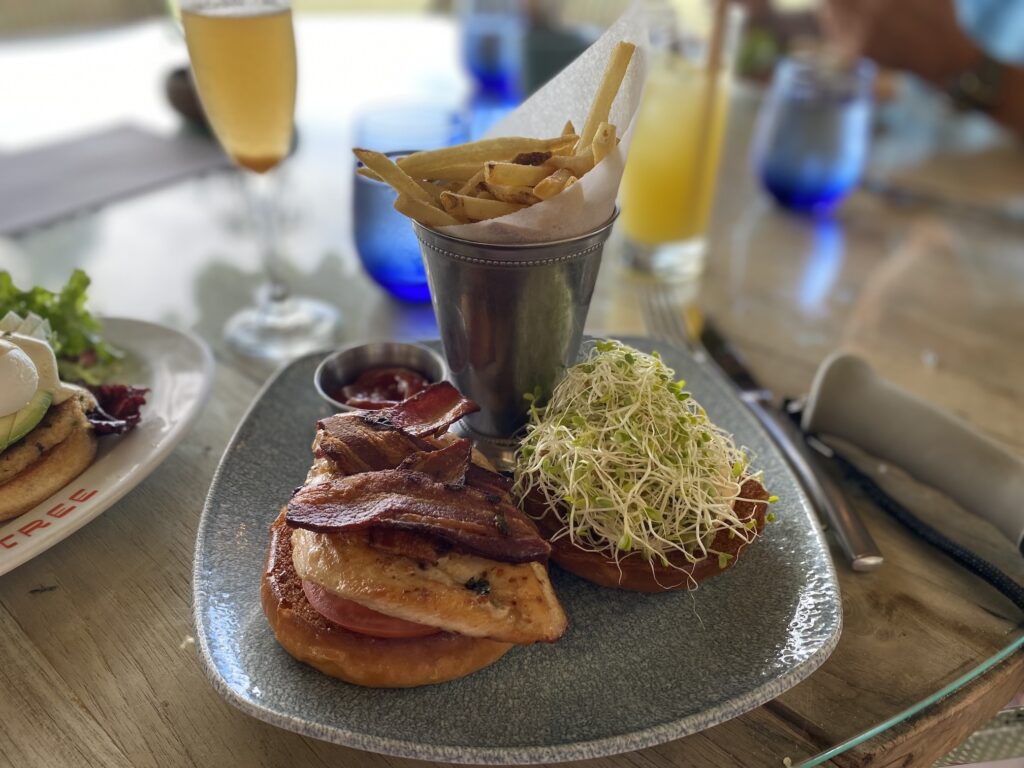 Relaxed Oceanside Hau Tree Brunch Review Hawaii Calling a plate of food on a table