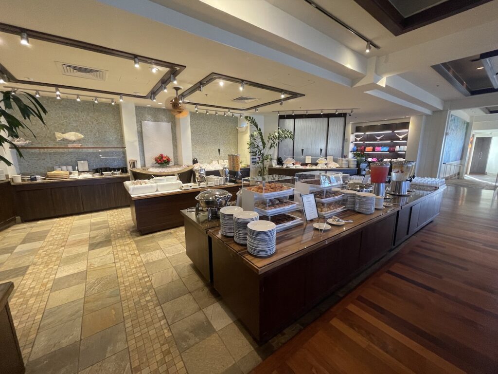 11 Best Sunday Brunch Buffets On Oahu Hawaii Calling a buffet in a restaurant