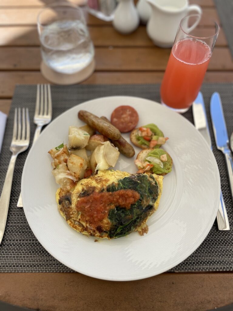 11 Best Sunday Brunch Buffets On Oahu Hawaii Calling a plate of food on a table