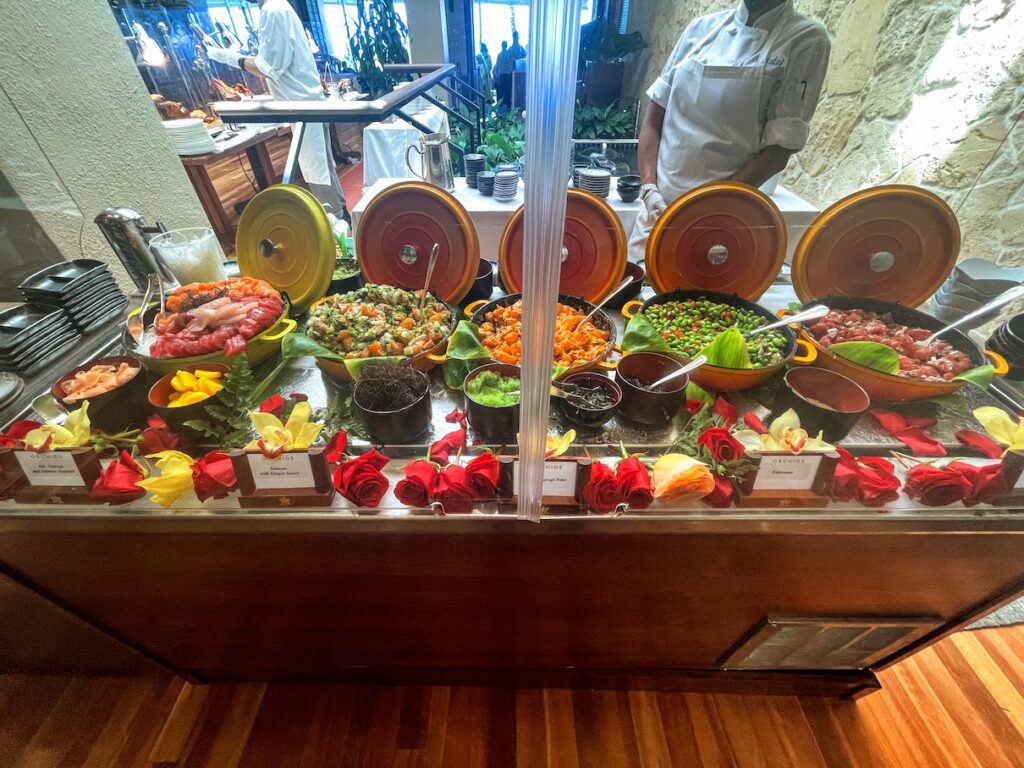 11 Best Sunday Brunch Buffets On Oahu Hawaii Calling a buffet with food on it