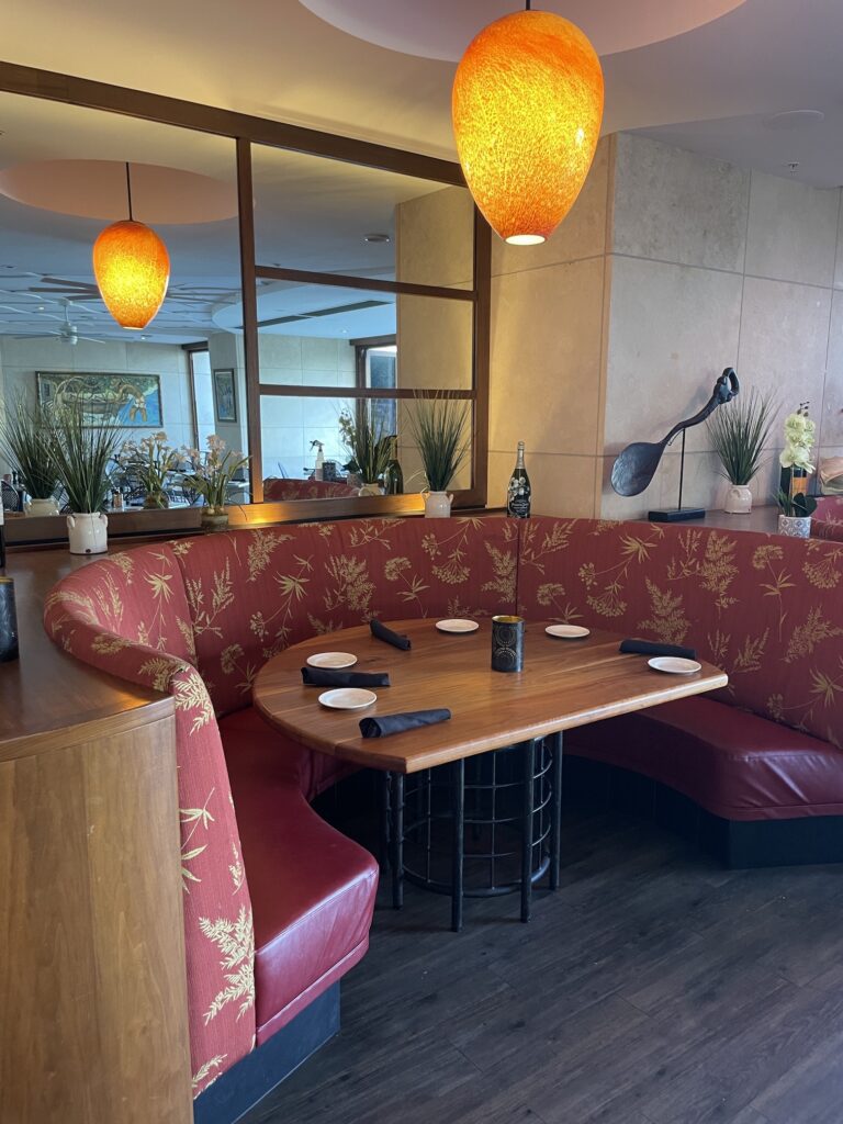 Review & Video | Marriott Ko Olina Beach Club An Amazing Location Hawaii Calling a table with plates and utensils on it