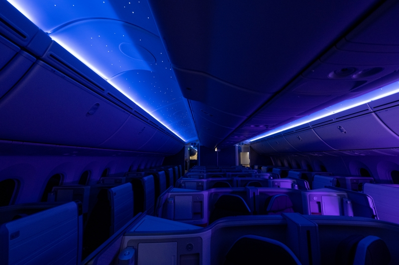 Hawaiian Airlines Reveals Luxurious Boeing 787 Dreamliner Cabins Hawaii Calling Business class lighting for the Hawaiian Airlines New Boeing 787 Dreamliner