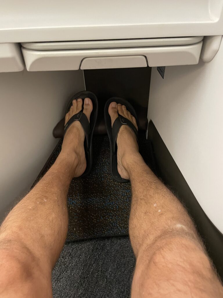 A Sneak Peek Of Hawaiian Airlines Boeing 787 Dreamliner Business Class Seats Hawaii Calling a person's legs in sandals