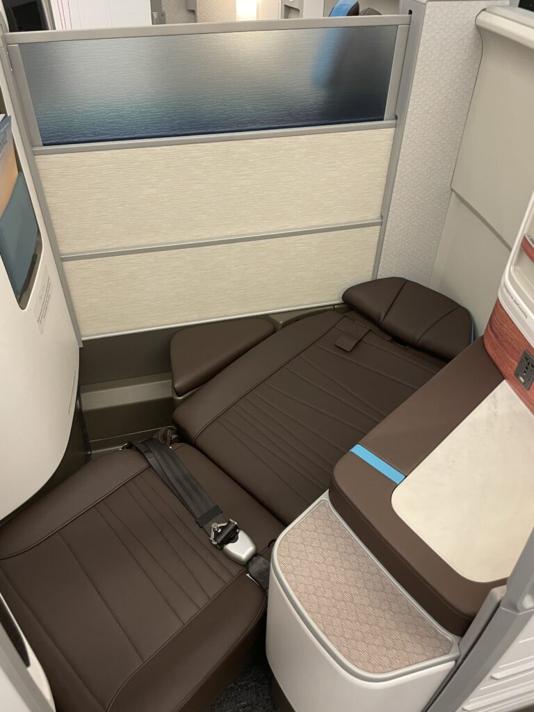 A Sneak Peek Of Hawaiian Airlines Boeing 787 Dreamliner Business Class Seats Hawaii Calling a seat in a plane