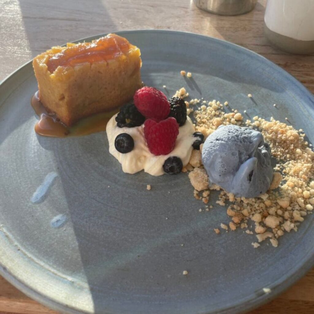 Review Montage Kapalua Bay | Maui Luxury Hawaii Calling a plate of desserts on a table