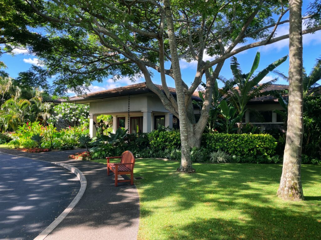 Review Montage Kapalua Bay | Maui Luxury Hawaii Calling a bench in front of a house