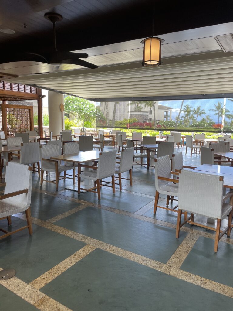 Review Montage Kapalua Bay | Maui Luxury Hawaii Calling a room with tables and chairs