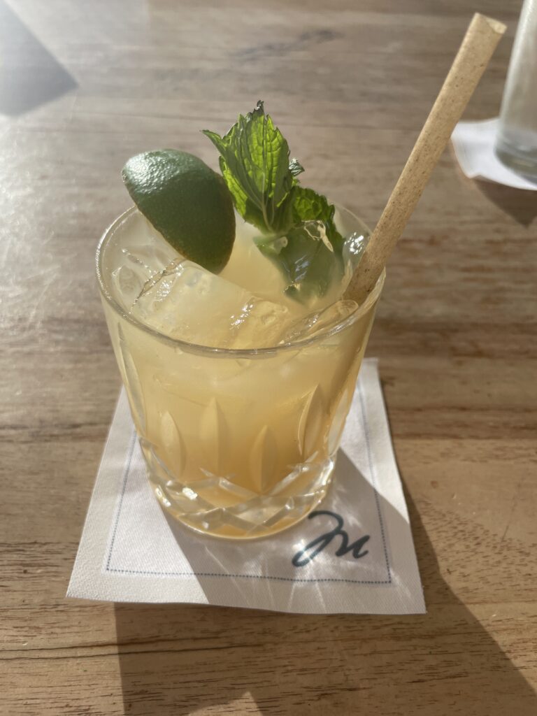 Review Montage Kapalua Bay | Maui Luxury Hawaii Calling a glass with a drink and a straw
