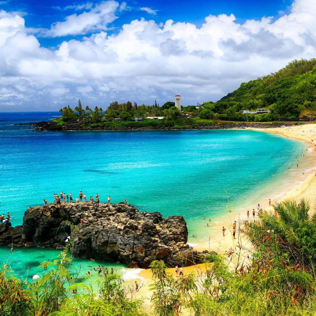 10 Best Things To Do On O'ahu In November (2025) Hawaii Calling a beach with rocks and water