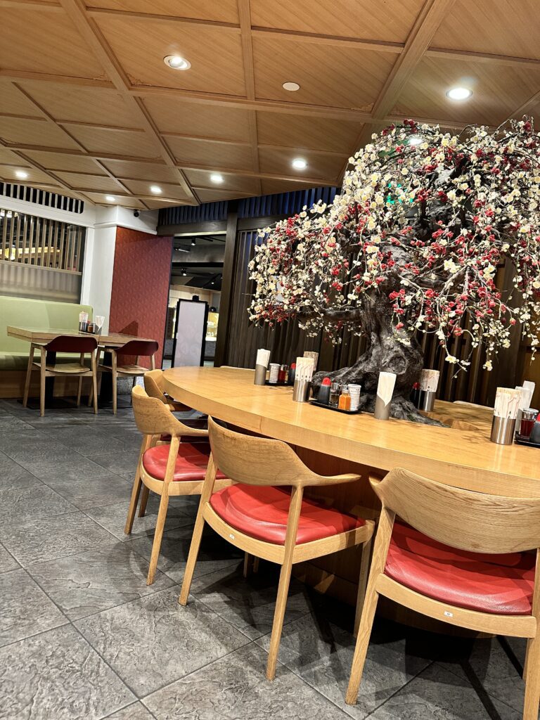 STIX Waikiki: A Foodie's Paradise in the Heart of Waikiki Beach Hawaii Calling a tree on a table
