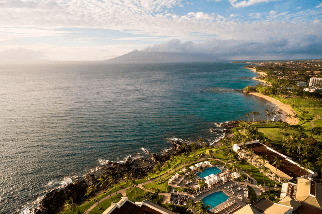 10 Best Family Hotels On Maui | Legendary Favorites (2025) Hawaii Calling a body of water with a pool and a beach