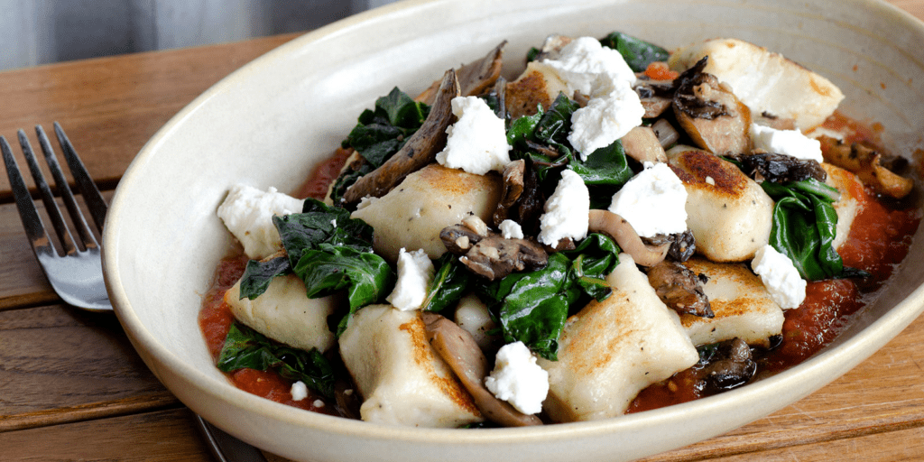 25 Best Restaurants in Hawaii for (2025) Hawaii Calling a bowl of food on a table