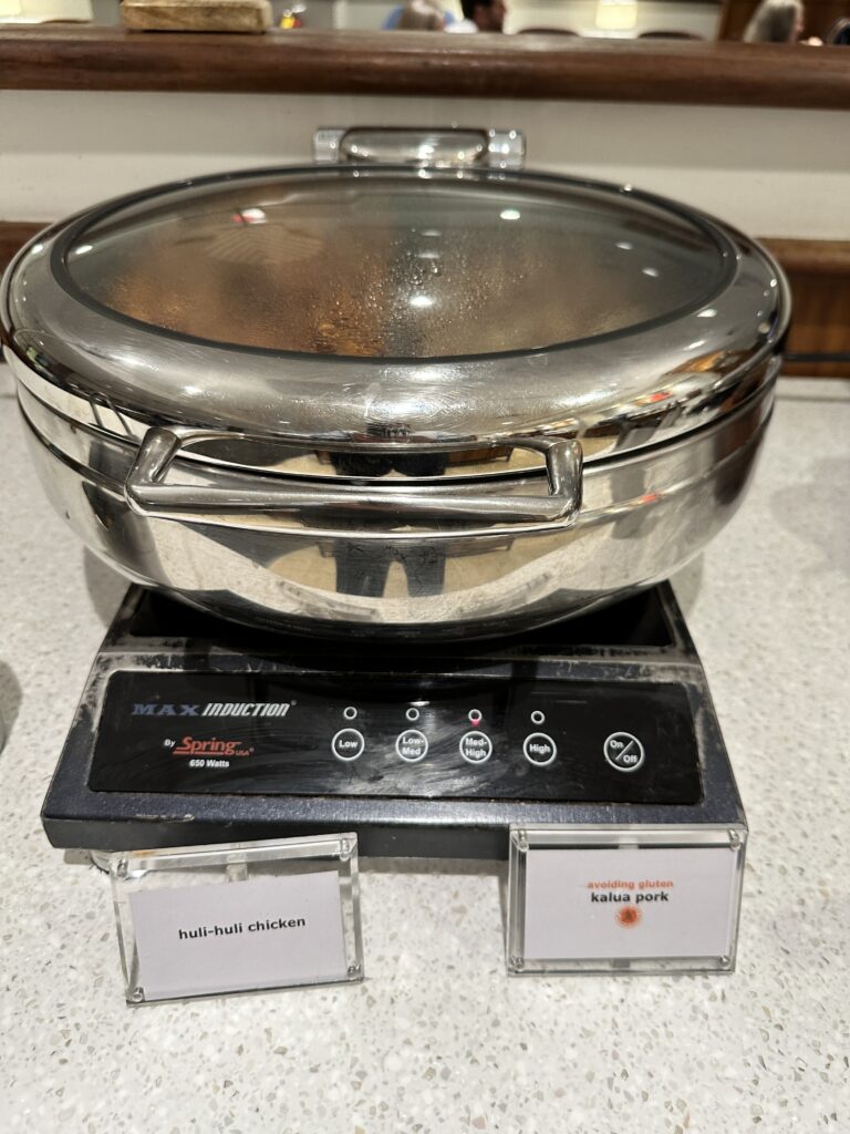 Delta Sky Club Honolulu | Guide & Review (2025) Hawaii Calling a metal pot on a scale