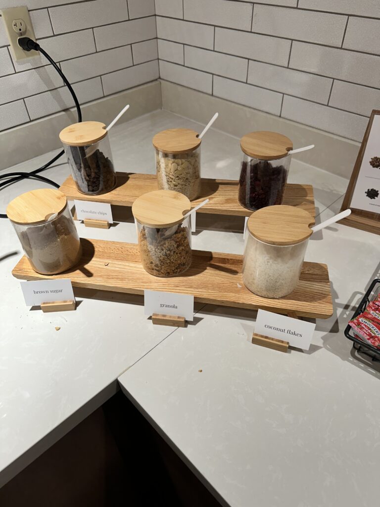 Review: Fairfield Inn & Suites Seattle Sea-Tac Airport Hawaii Calling a group of jars of food on a wooden board