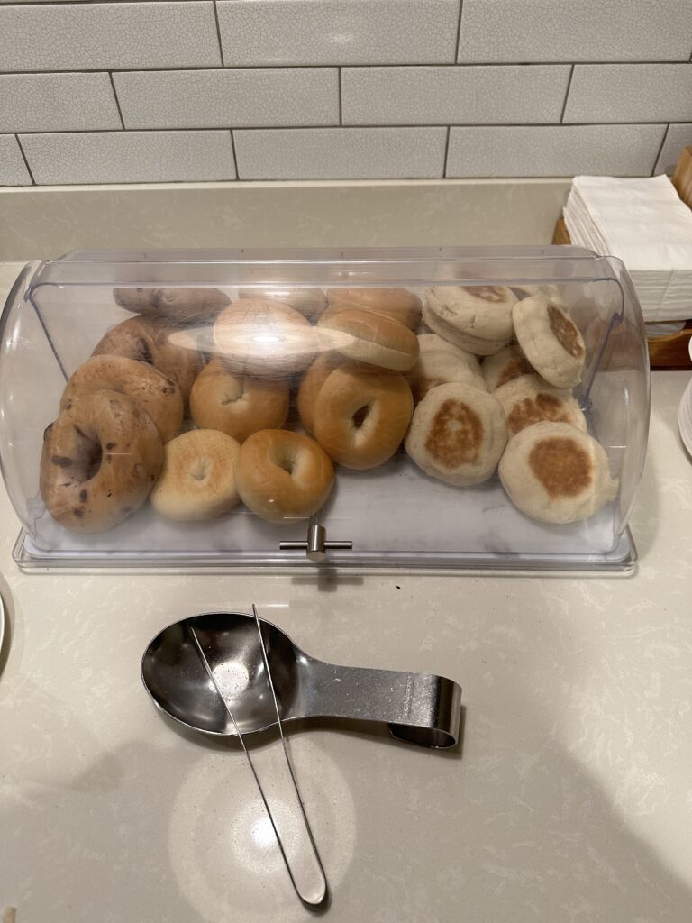 Review: Fairfield Inn & Suites Seattle Sea-Tac Airport Hawaii Calling a tray of bagels and a spoon