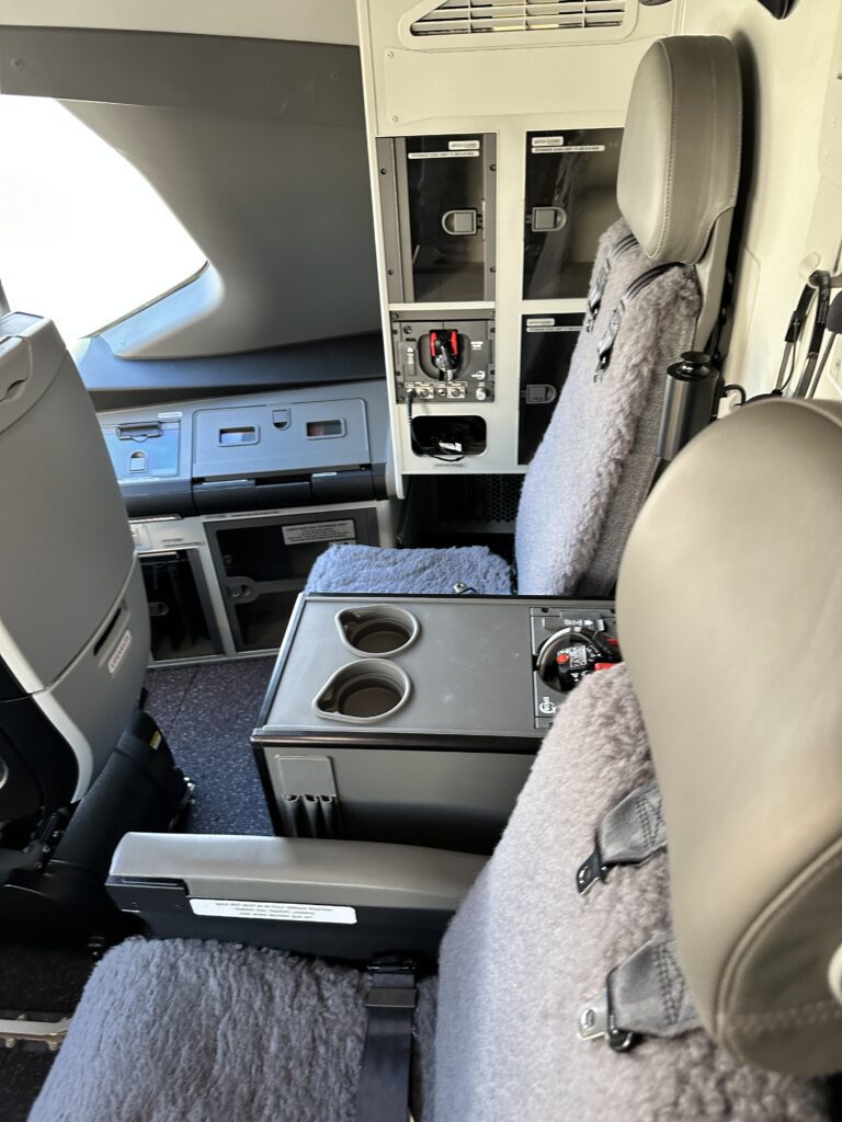 Hawaiian Airlines Boeing 787 Dreamliner Walk Through Hawaii Calling the inside of a plane