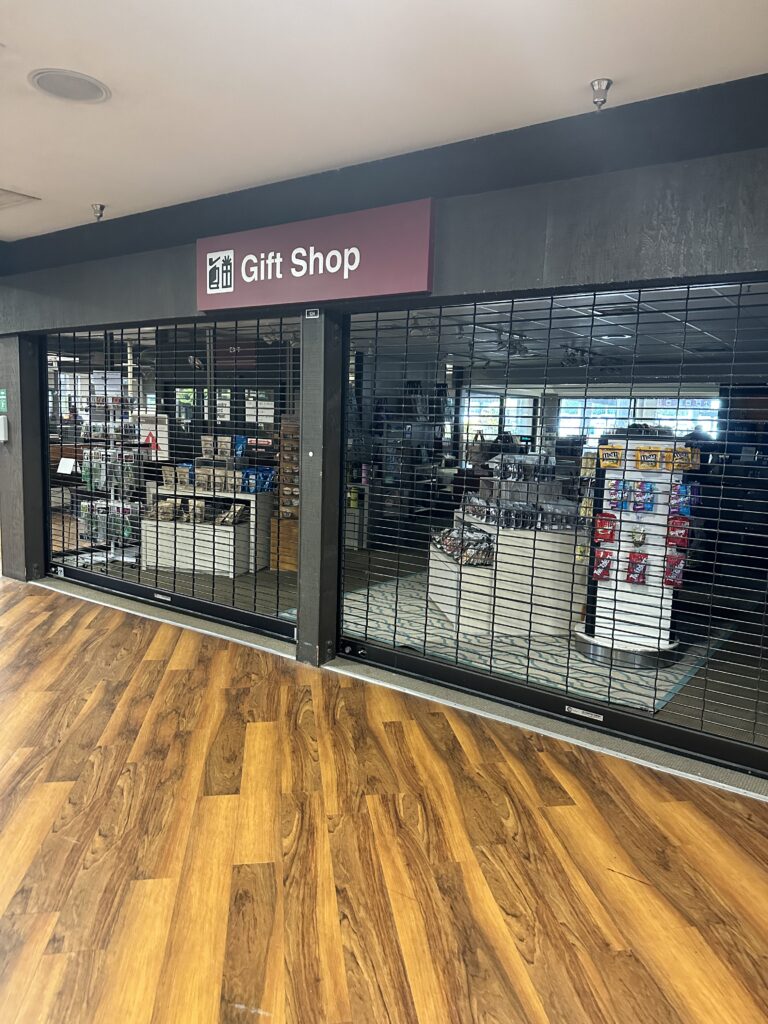 Hilo International Airport Guide (2025) | Big Island Hawai'i (ITO) Hawaii Calling a storefront with a sign and a storefront