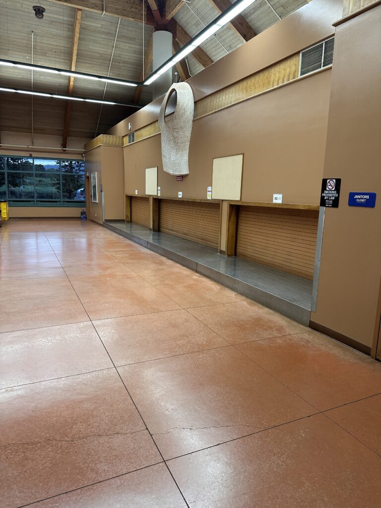 Lanai Airport Guide | (LNY) Lānaʻi Island Hawai'i Hawaii Calling a room with a large window