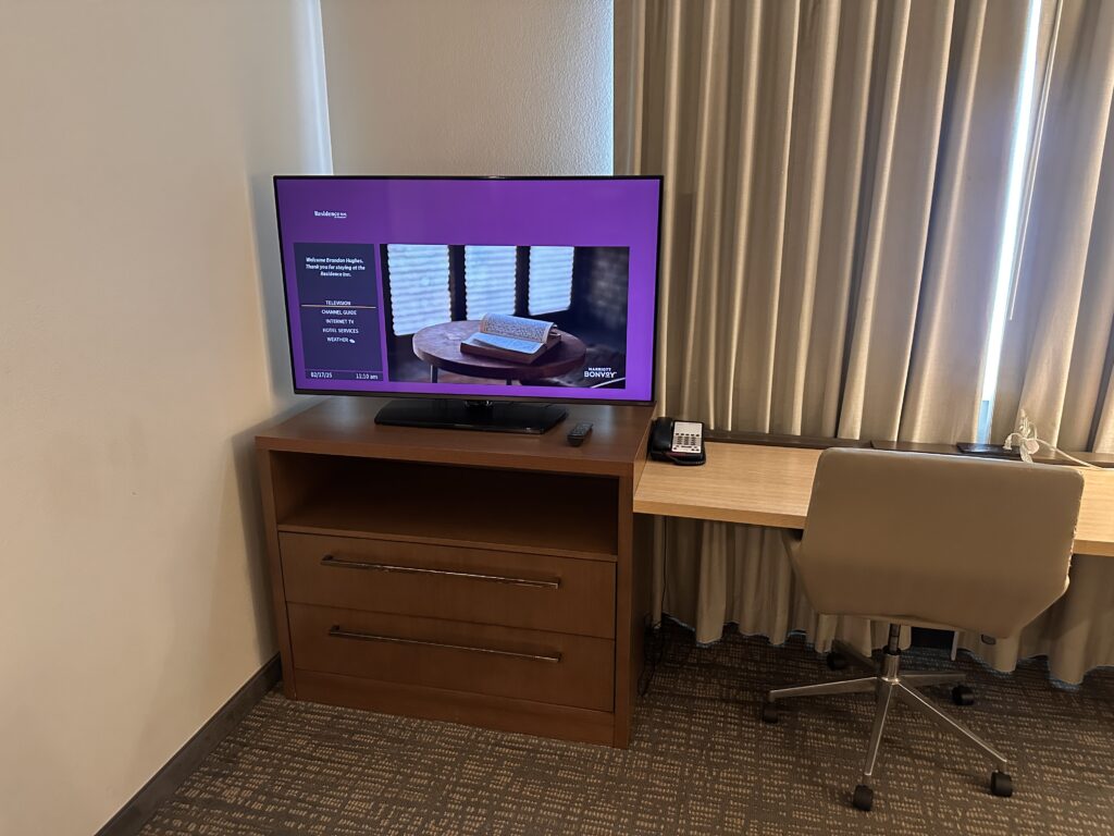 Residence Inn Oahu Kapolei: A Smart Option for Longer Stays on Oʻahu Hawaii Calling a tv on a desk