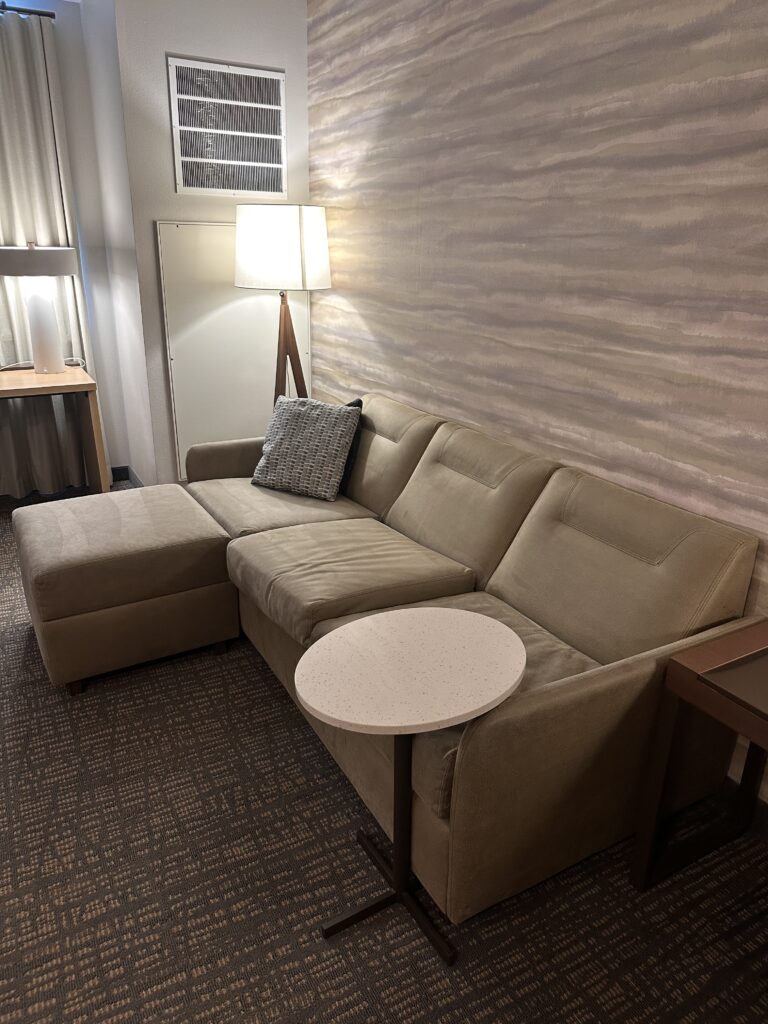 Residence Inn Oahu Kapolei: A Smart Option for Longer Stays on Oʻahu Hawaii Calling a couch in a room