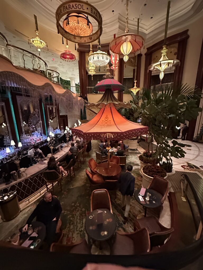 Bar Parasol Wynn Las Vegas Review: A Stunning Pre-Dinner Cocktail Lounge Hawaii Calling Bar Parasol Wynn Las Vegas Review: A Stunning Pre-Dinner Cocktail Lounge